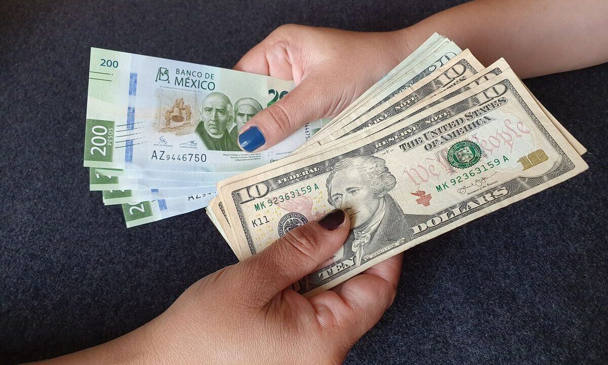 Así se cotiza el peso mexicano frente al dólar este #14Ago