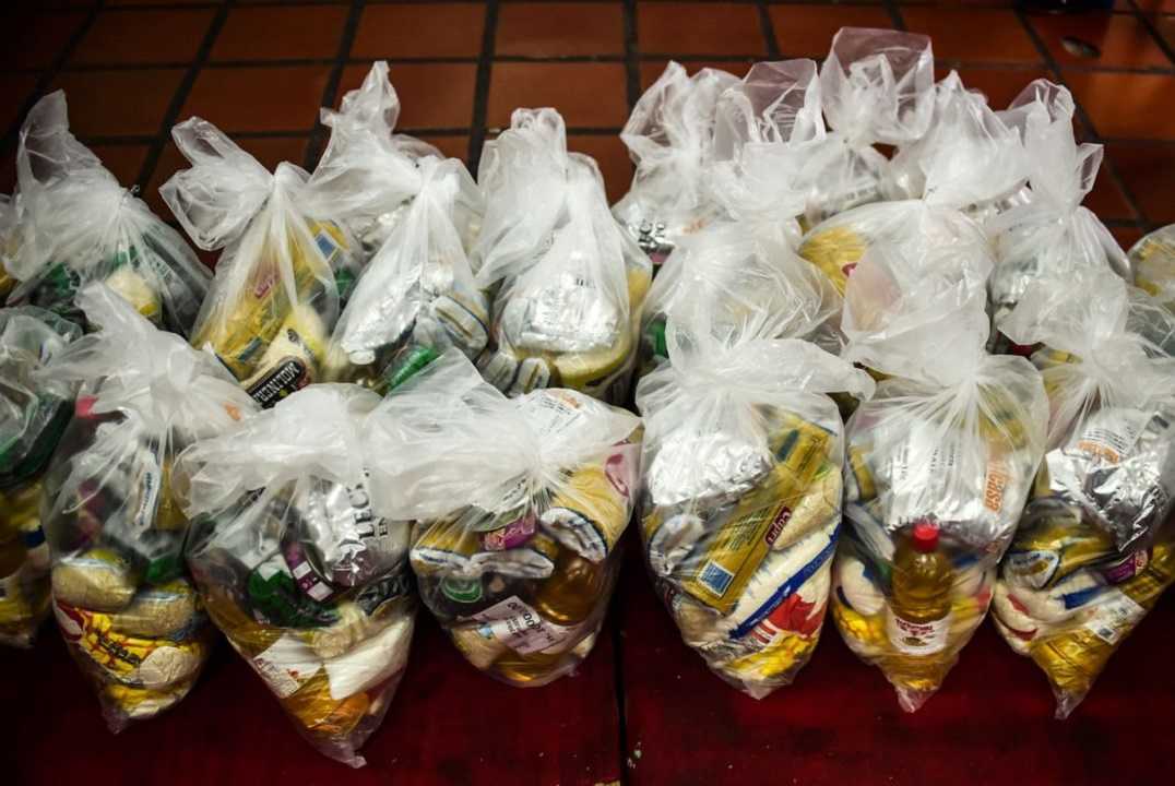 Con estos productos llegó la bolsa CLAP en la parroquia 23 de Enero (+Foto)