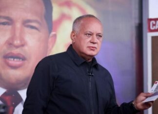 Diosdado Cabello asegura que el rector Delpino se dirige a EEUU