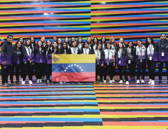 Colombia| Academia Jardines Performance representa a Venezuela en torneo de voleibol en Tunja