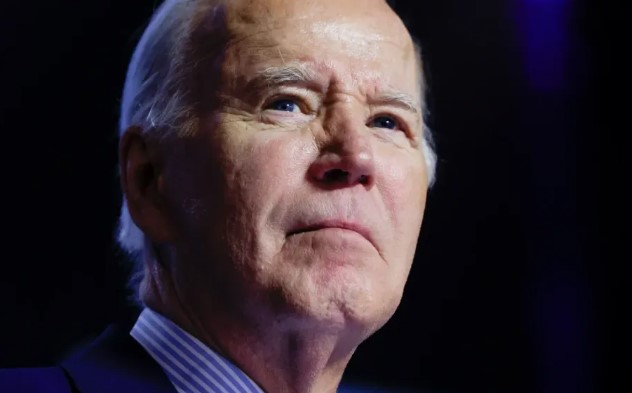 Biden envía mensaje a los afectados con la suspensión temporal del Parole in Place