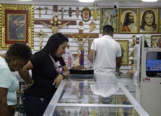 Caracas | Aquí se consiguen las figuras religiosas más baratas para la fe católica (+PRECIOS)