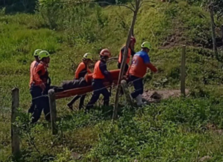 Rescatan a tres familias afectadas por la crecida del Río Torbes en Táchira